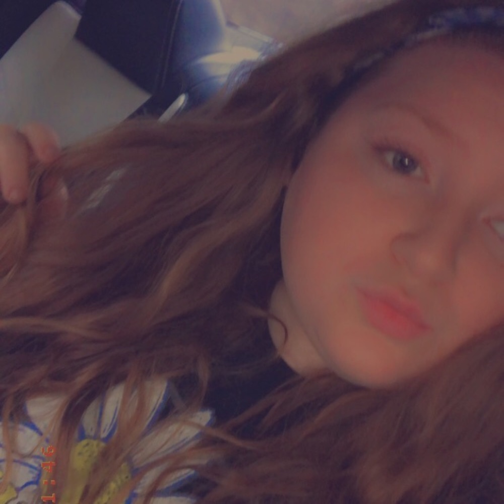 Meet your Posher, Ashley